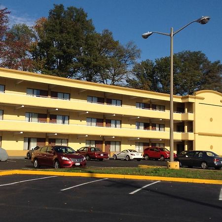 Diamond Inn & Suites Richmond Zewnętrze zdjęcie