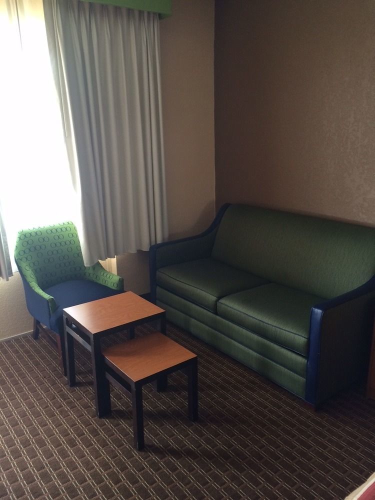 Diamond Inn & Suites Richmond Zewnętrze zdjęcie