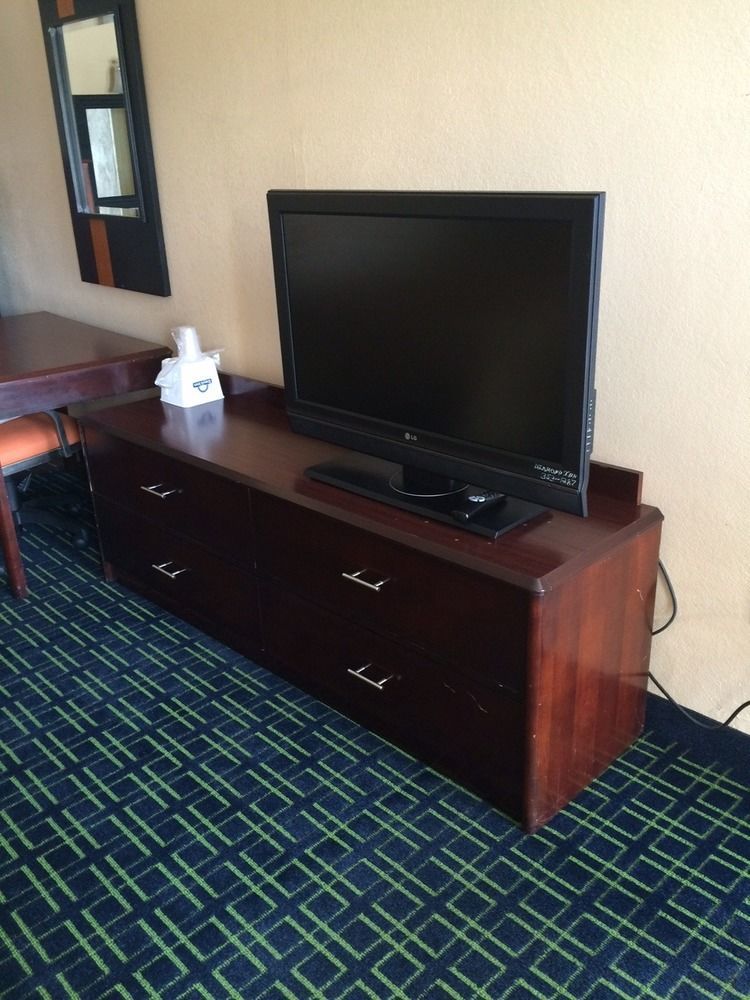 Diamond Inn & Suites Richmond Zewnętrze zdjęcie