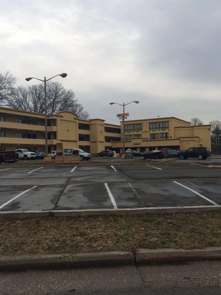Diamond Inn & Suites Richmond Zewnętrze zdjęcie